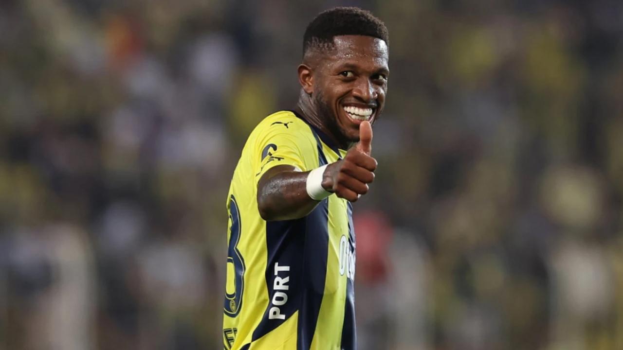 Ülkesinden talibi vardı! Fenerbahçeli yıldız ayrılıyor mu? Menajeri İstanbul’a geldi