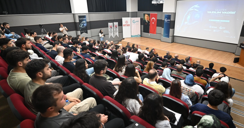 Ulutek yazilim vadisi ile universite ve is dunyasi arasinda guclu kopru Ojv3Nune.webp