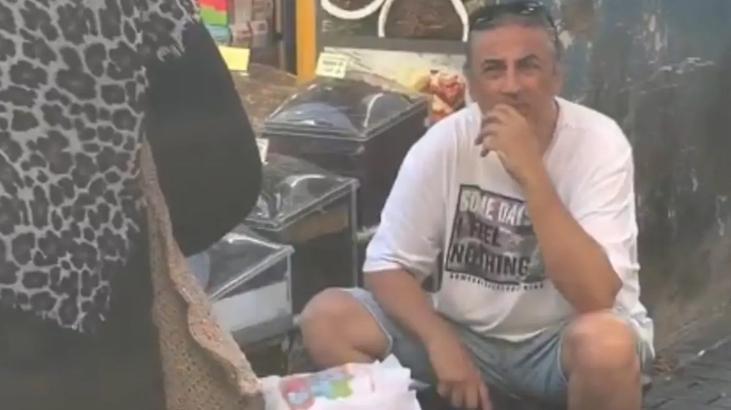 Unlu sarkiciyi gorenler saskinligini gizleyemedi iste balik pazarinda tezgah acan celikin goruntuleri CLVSZF1d.jpg