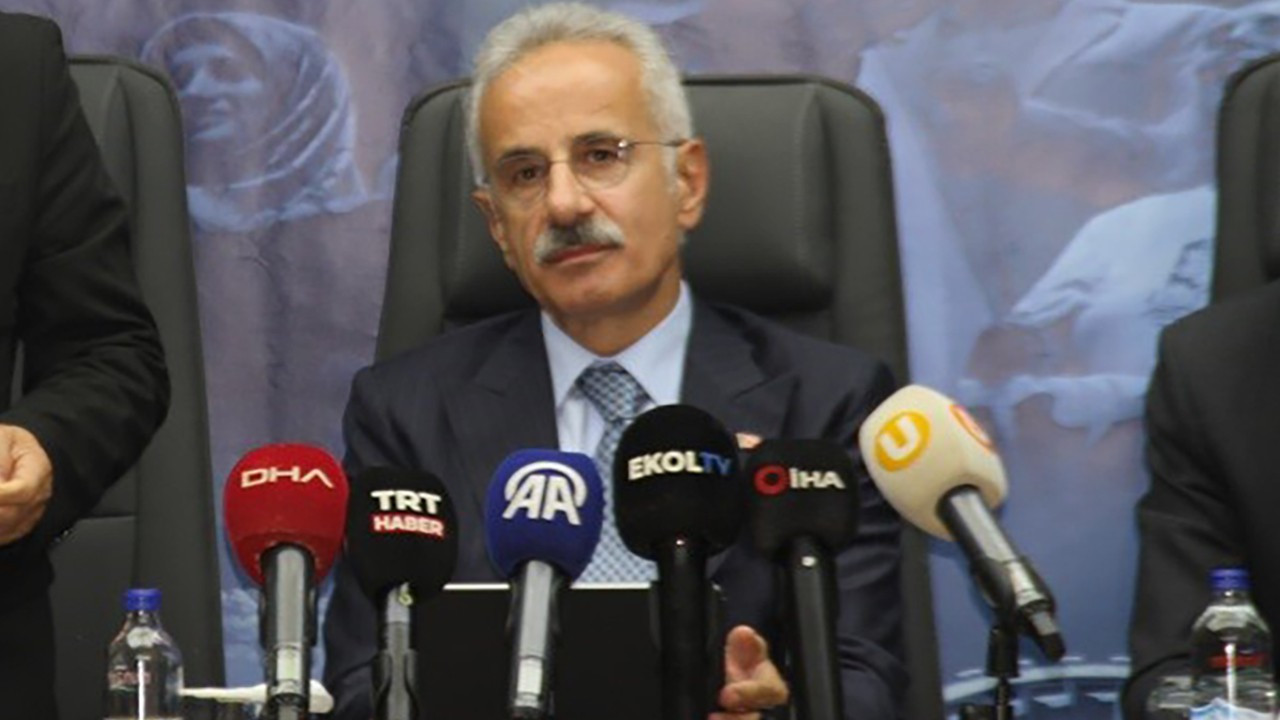 Uraloğlu: Türkiye’nin ihtiyaç duyduğu her yatırımı hayata geçiriyoruz
