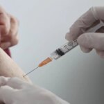 Uzmanindan ilacla kontrol altina alinamayan polen ve ari alerjisine karsi asi onerisi SG5f9np8.jpg
