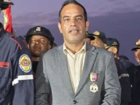 Venezuelada 38 can kurtarmisti ibrahim esere kahramanlik nisani 5nCAOIpw.jpg
