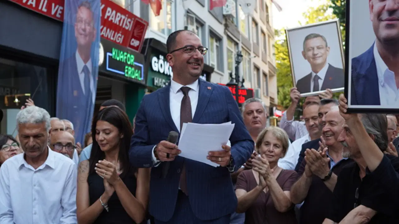 Yalovada chpli 7 belediye baskanindan gorevden almalara tepki partimizi ayakta tutanlar makamlar degildir M9BtjWYa.jpg
