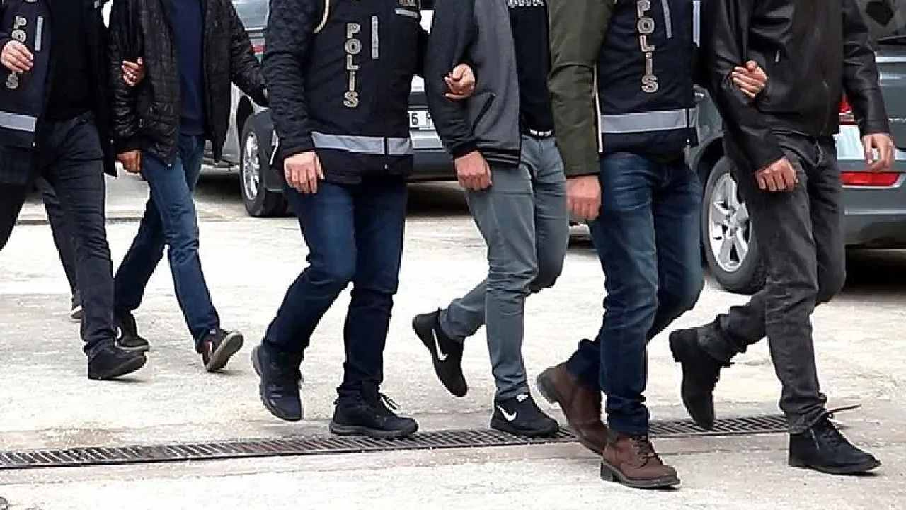 Yasa dışı bahis operasyonunda 159 gözaltı! 5 milyar liralık para trafiği tespit edildi