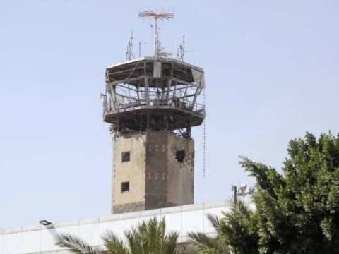 Yemende tansiyon yukseldi iran ucagini durdurmak icin havalimani hedef alindi dcqhgZvK.jpg