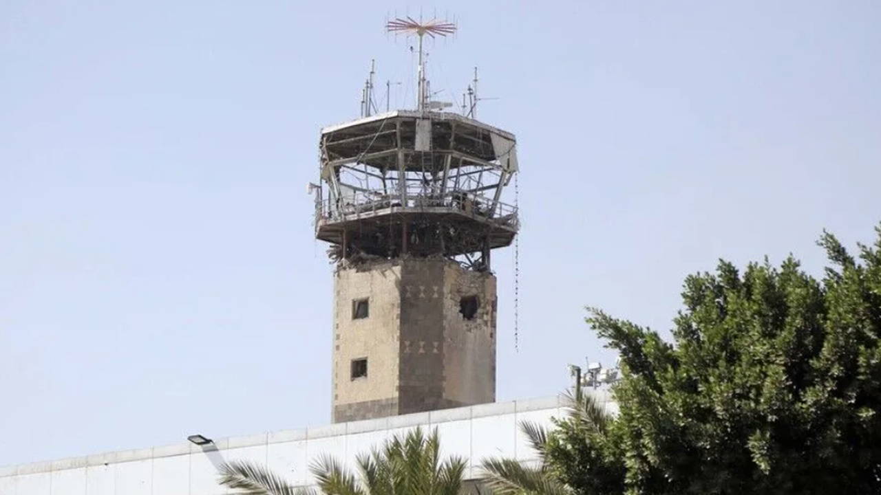 Yemen’deki Husiler duyurdu: ‘Suudi Arabistan’ın Abha Havalimanı’nı balistik füze ve İHA’larla hedef aldık’