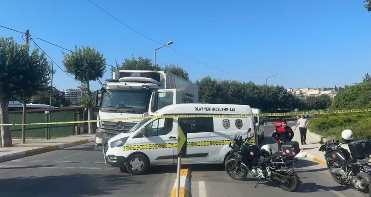 Yolun karşısına geçmeye çalışan kadın, kamyonun çarpması sonucu hayatını kaybetti