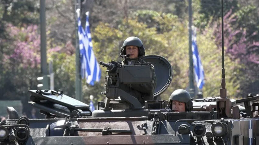 Yunan askerden skandal itiraf turklere yonelik irkci slogan atmaya zorlandik LtRPYpLi.jpg