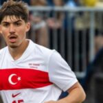 Yusuf akcicekten annesine jest yillardir kurdugu yazlik ev hayalini gerceklestirdi ii2wrkiL.jpg