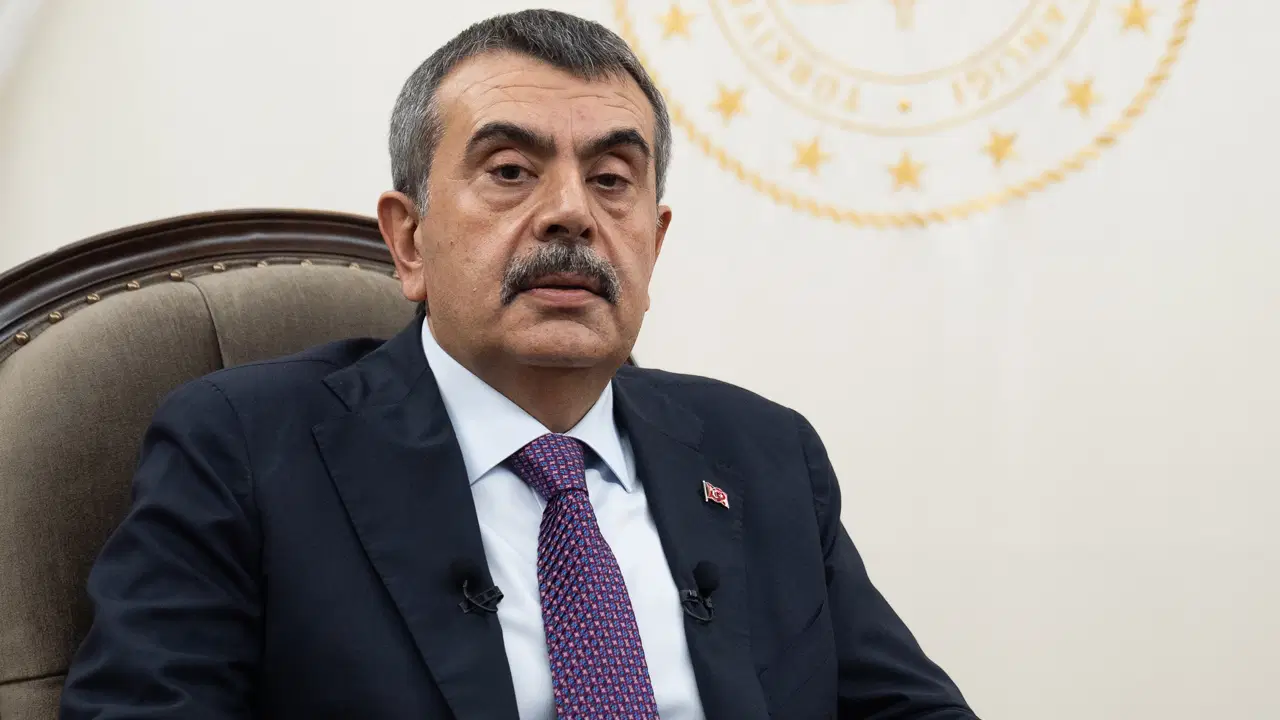 Yusuf Tekin’in yeni derdi: ‘Osmanlı ile Cumhuriyet’i barıştırmamız lazım’