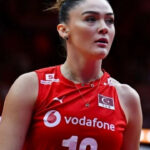Zehra gunesin rahatsizligi ne 23 temmuzda kritik kanada macinda oynayabilecek mi fR9wb4ta.jpg