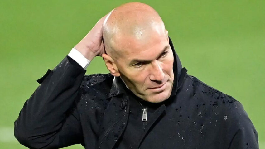 Zidane imzayi atti ilk macina kocaelide cikacak x6N346P2.jpg
