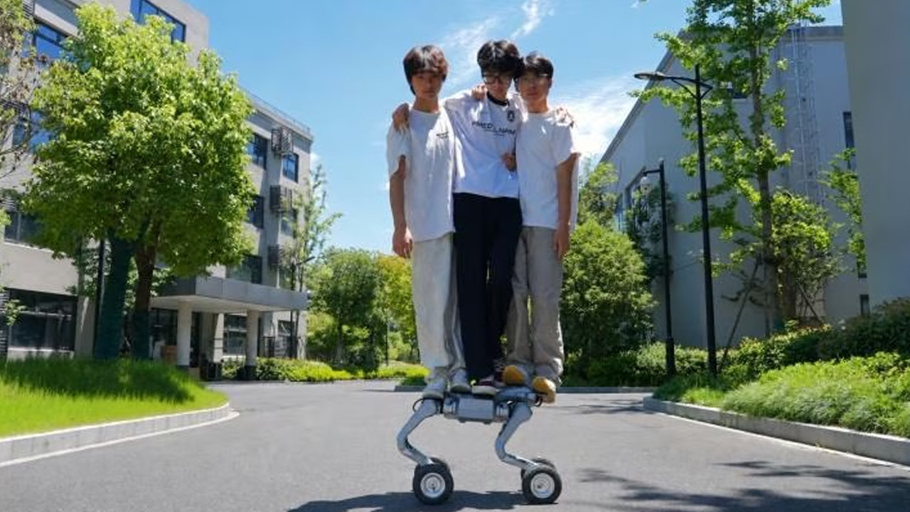 Zorlu arazilere meydan okuyan hibrit robot kopek askeri potansiyeliyle de one cikiyor mxdjrYH3.jpg