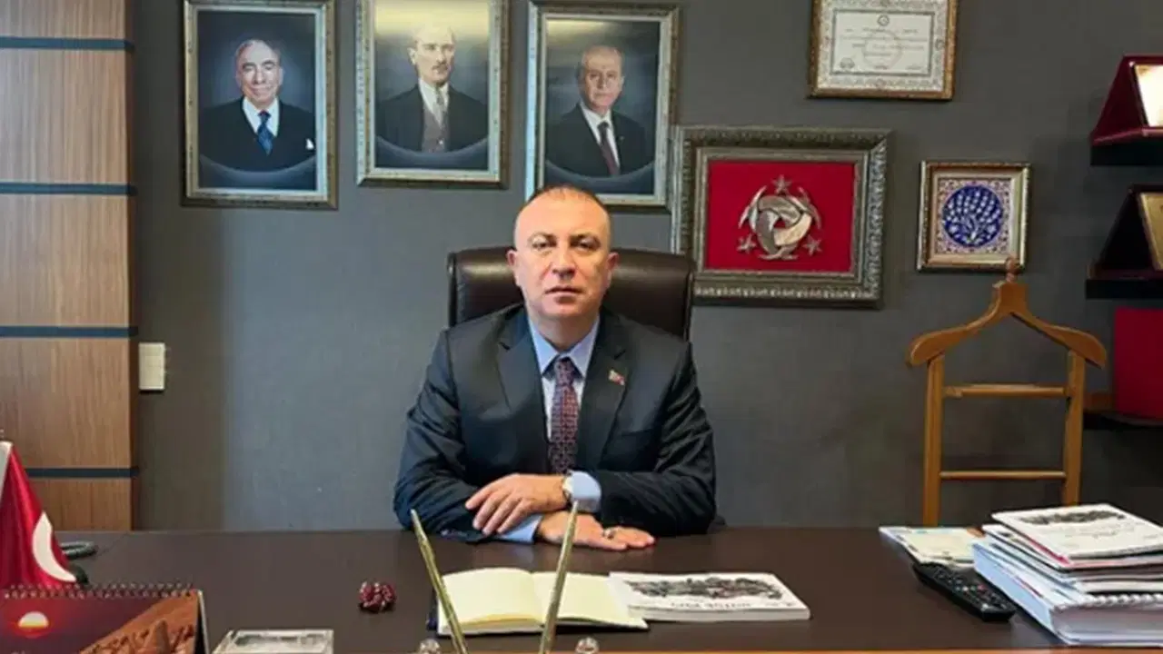 ‘Çerçeve yasa’yı imzalamamış, paylaşımı dikkat çekmişti: MHP’den ‘İzzet Ulvi Yönter’ açıklaması