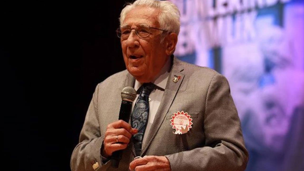 eski-istanbul-tabip-odasi-baskani-prof-dr-coskun-ozdemir-hayatini-kaybetti-rTV4Kday.jpg