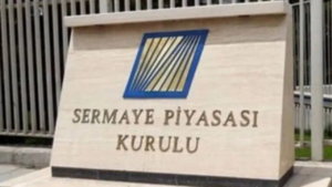 iki-hissede-manipulasyon-sorusturmasi-spkdan-8-kisi-ve-1-sirkete-islem-yasagi-WNPbOL8b.png