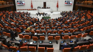 iktidar-agzindaki-baklayi-erken-cikardi-yeni-anayasa-icin-iklim-olustu-FuDlYxRP.jpg