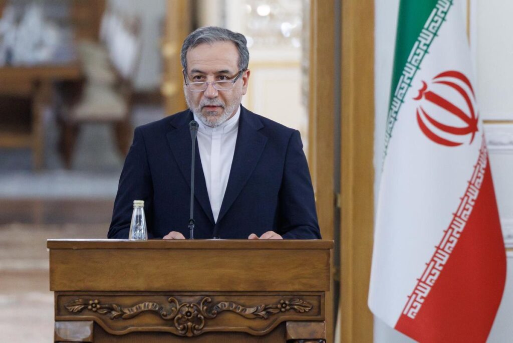iran-diplomasi-ve-askeri-basariyi-vurguladi-FznHYTyz.jpg