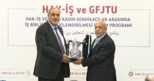 kadin-sendikacilarin-guclenmesi-icin-mucadele-kiGtFfVq.jpg