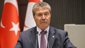 kktcden-disisleri-bakani-hakan-fidanin-aciklamalarina-tesekkur-n1MZHVPV.jpg