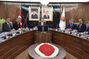 milli-egitim-bakani-tekin-sirnakta-iYEqKNaR.jpg