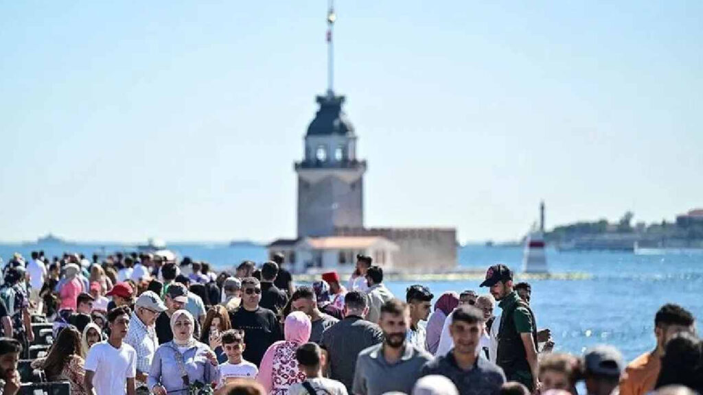 o-da-olmasa-istanbul-yandi-akom-acikladi-lHL12EYe.jpg