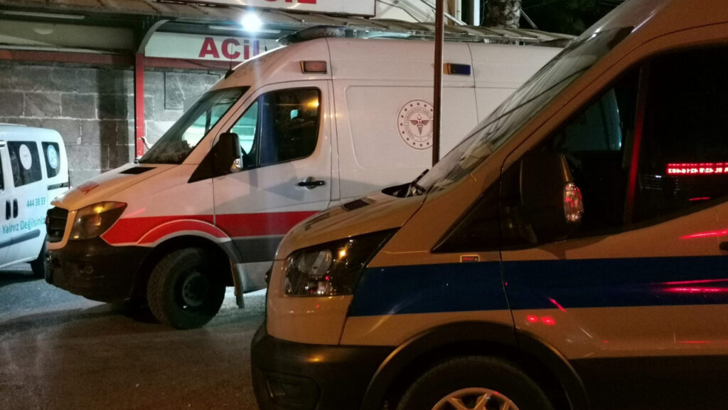 otel-banyosunda-akima-kapildigi-iddia-edilen-trans-birey-hayatini-kaybetti-XFKc819x.jpg