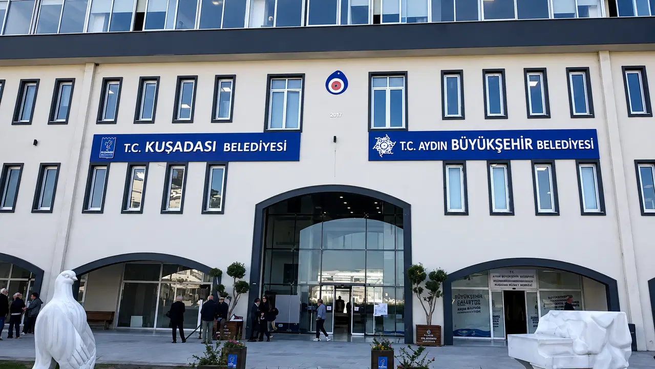 Son dakika… Kuşadası Belediyesi’ne üçüncü dalga operasyon: Bülent Tezcan’ın kızı ve damadı dahil çok sayıda gözaltı!