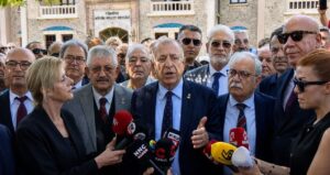 yeni-sevrle-laik-uniter-cumhuriyet-yikilmak-isteniyor-eQ9eBPPe.jpg